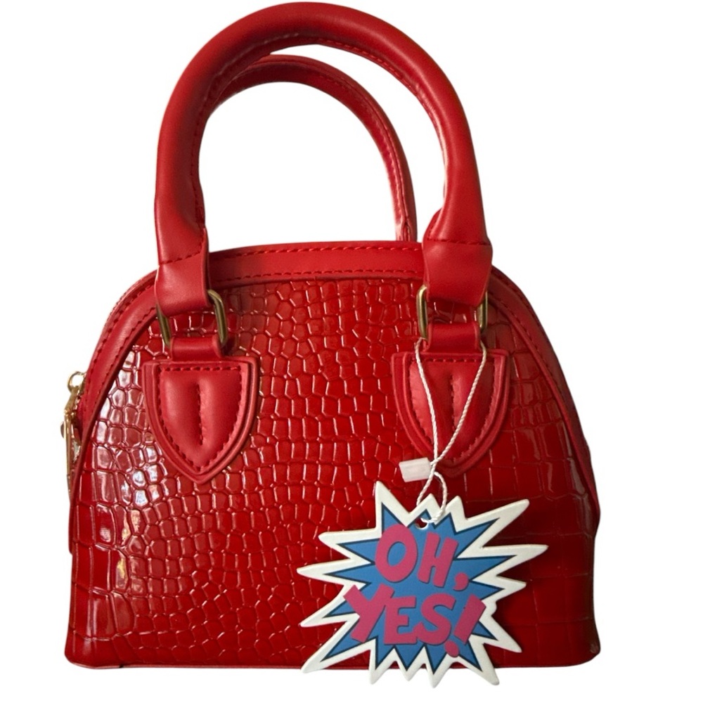 🔥Red Snake Skin Purse‼️